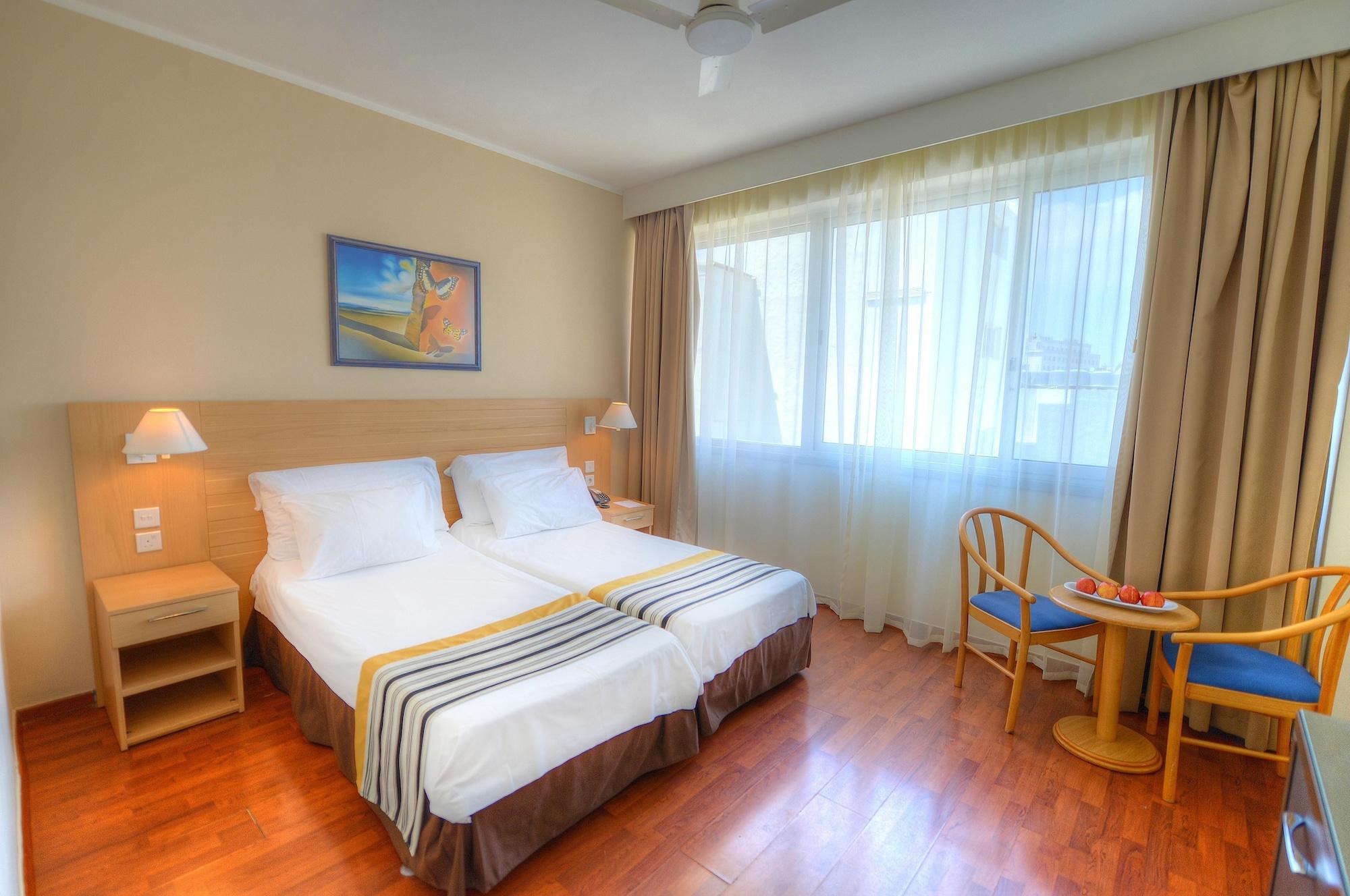 The Preluna Hotel Sliema Esterno foto
